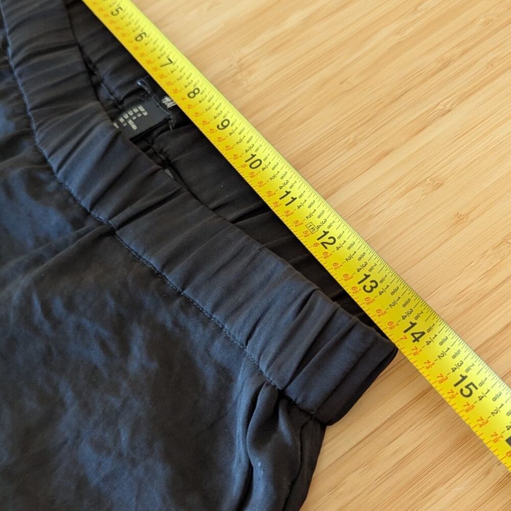 H&M HM Black Satin High Elasticated Waist Short Shorts, size 6 - Picture 6 of 8